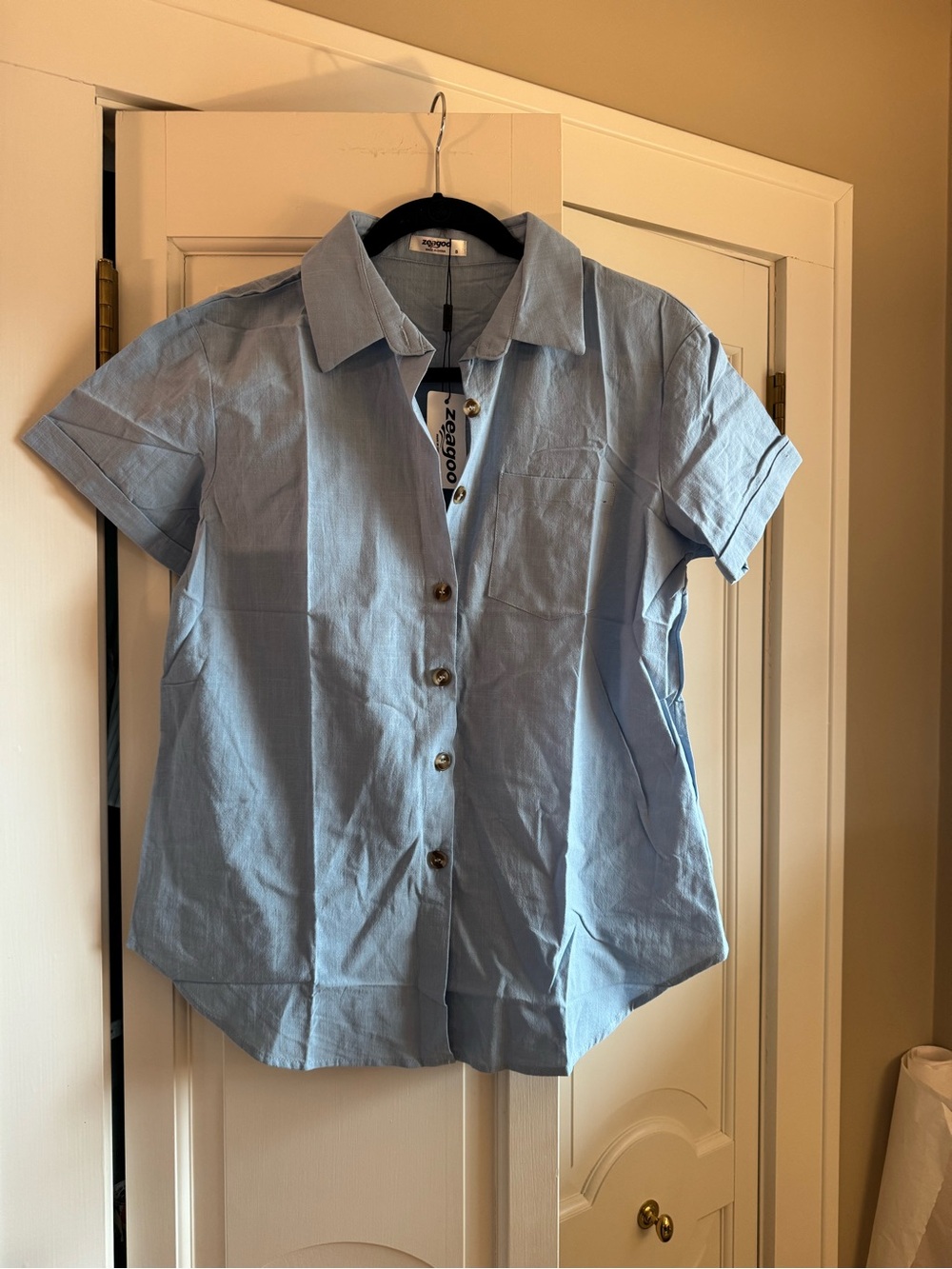 ⭐️NWT⭐️Women’s short sleeved linen shirt